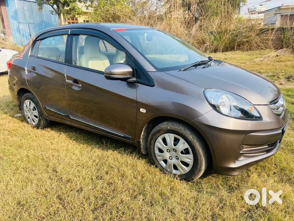 Honda Amaze 2015, Petol, All Original