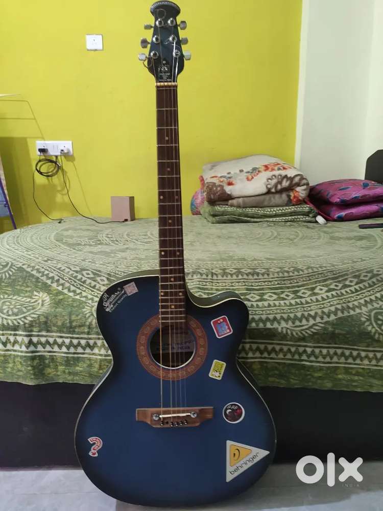 Guiter for sale