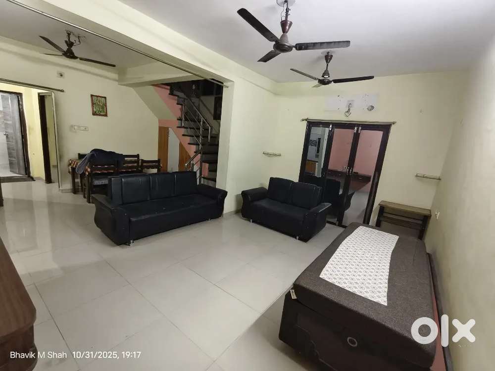 Rent 3BHK Furnished Penthouse, Near L &T Company, Ajwa Road, Vadodara