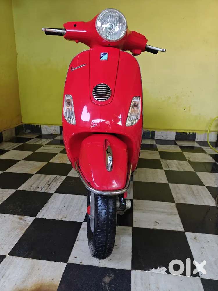 Less driven scooter