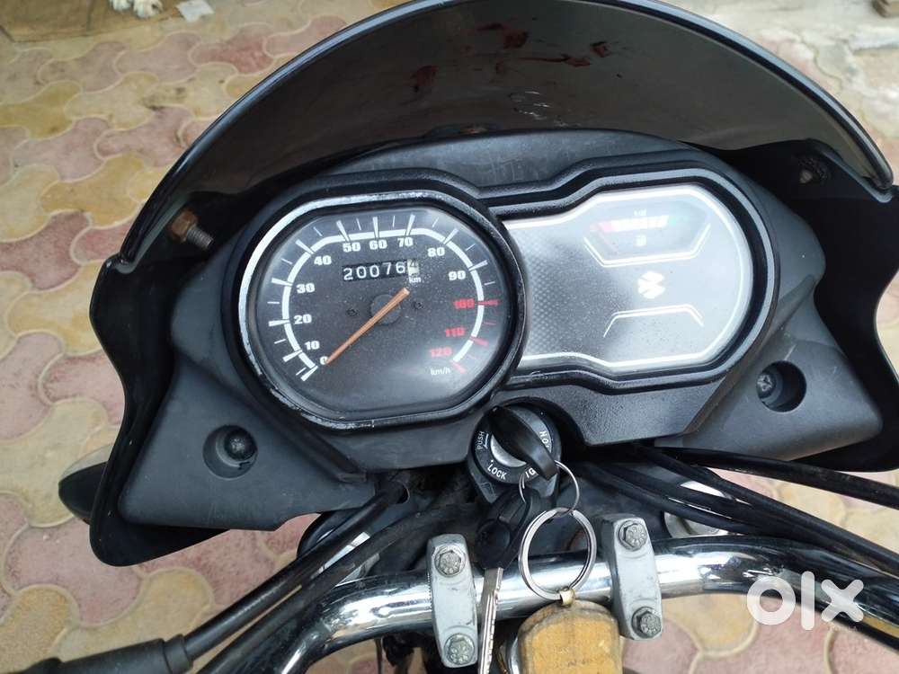 Bajaj platina