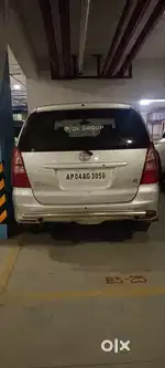 Toyota Innova 2011 Diesel 150000 Km Driven
