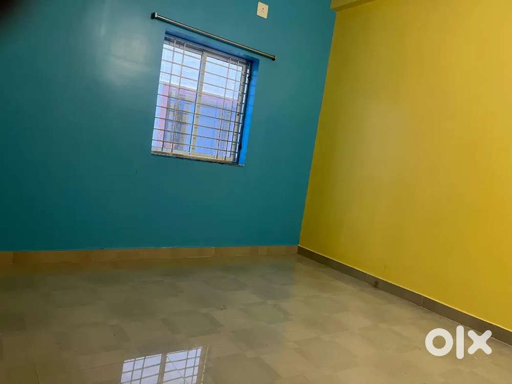 Indipendent 1bhk house new kiit square