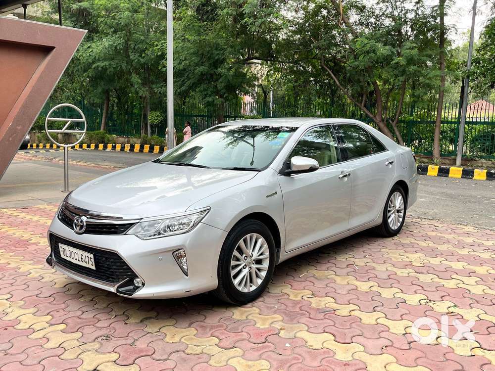 Toyota Camry Hybrid, 2017, Electric