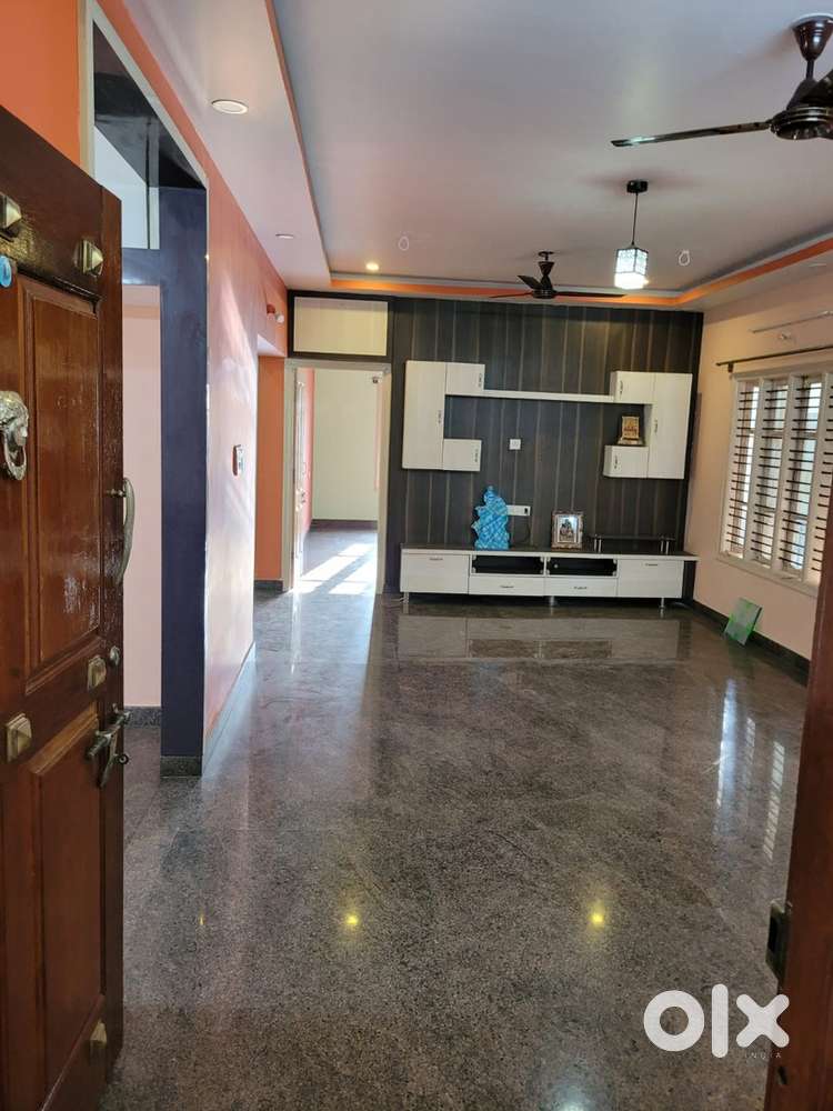 2BHK Builder floor available in Nagarbhavi 2nd stage for lease