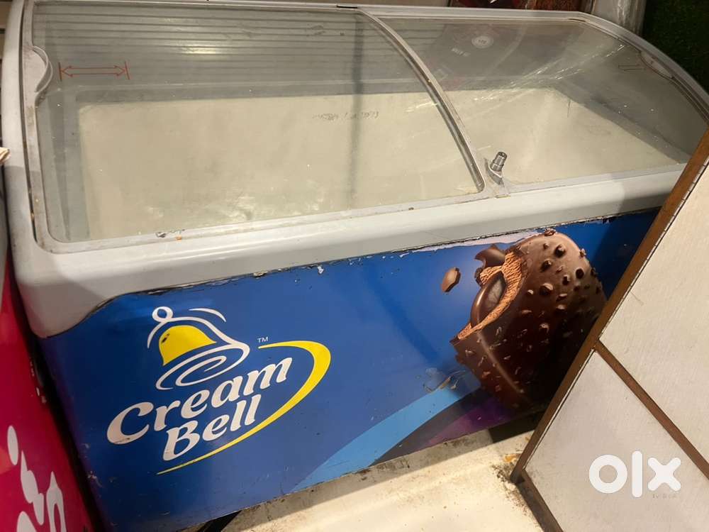 Well Condition Glass Door Deep Fridger