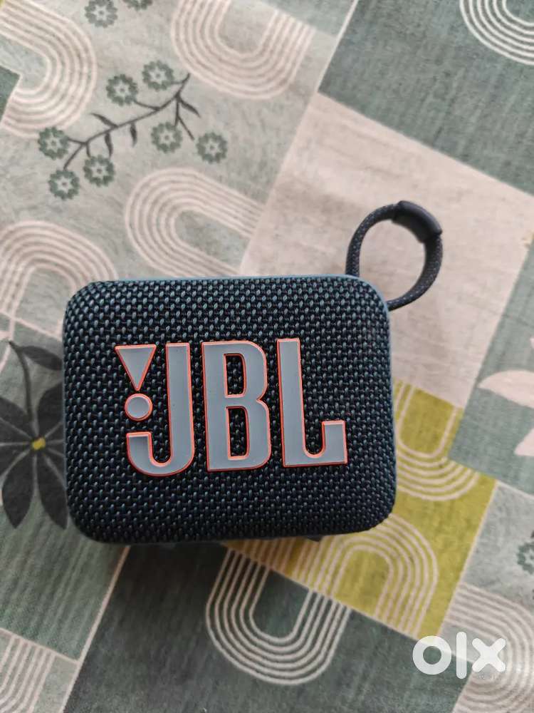 JBL go4 speaker