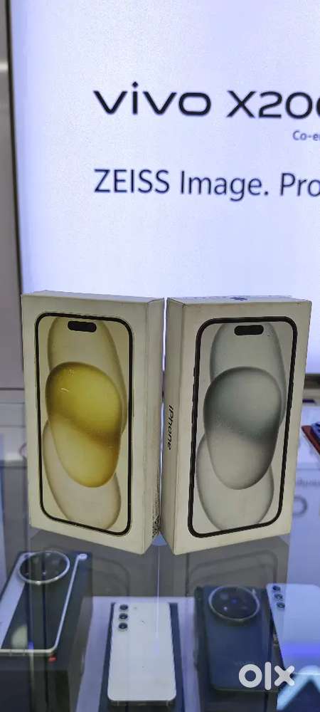 IPHONE 15 128GB JUST OPEN BOX BLACK YELLOW COLOUR AVAILABLE