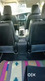Toyota Innova Crysta 2017 Diesel 200000 Km Driven