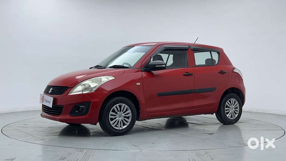Maruti Suzuki Swift LXI 2018, 2015, Petrol