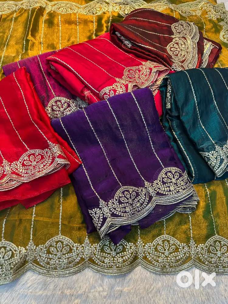 Sarees saleman helper