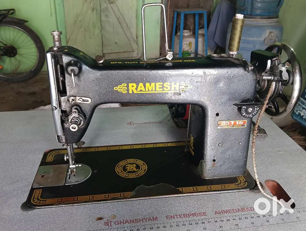 Stitching machine