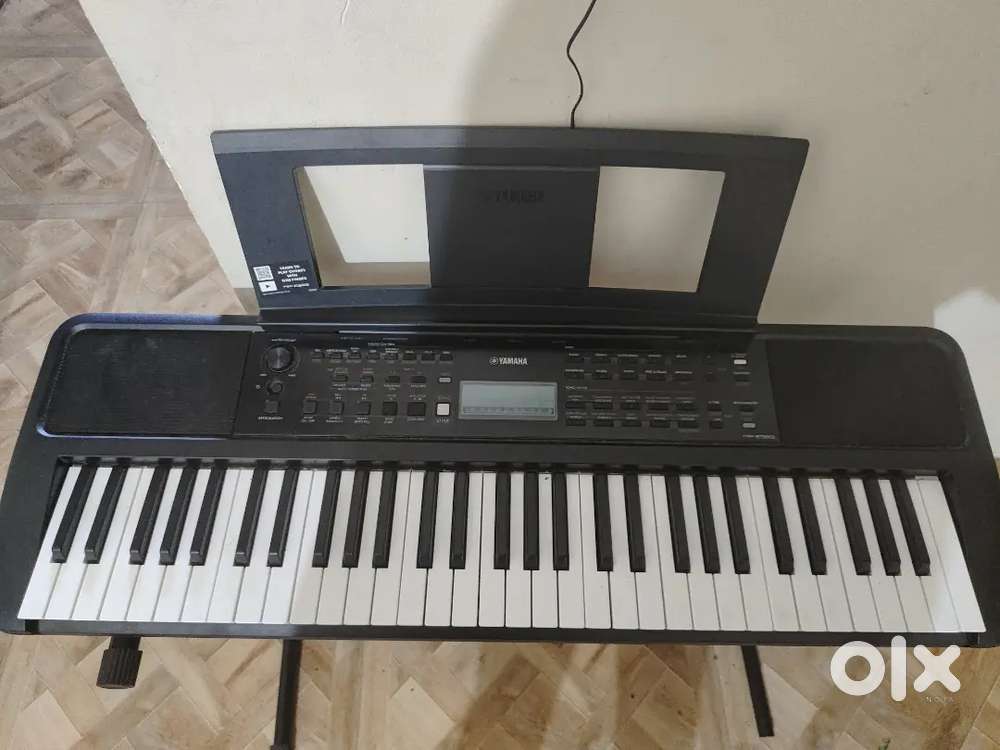 Yamaha PSR-E373