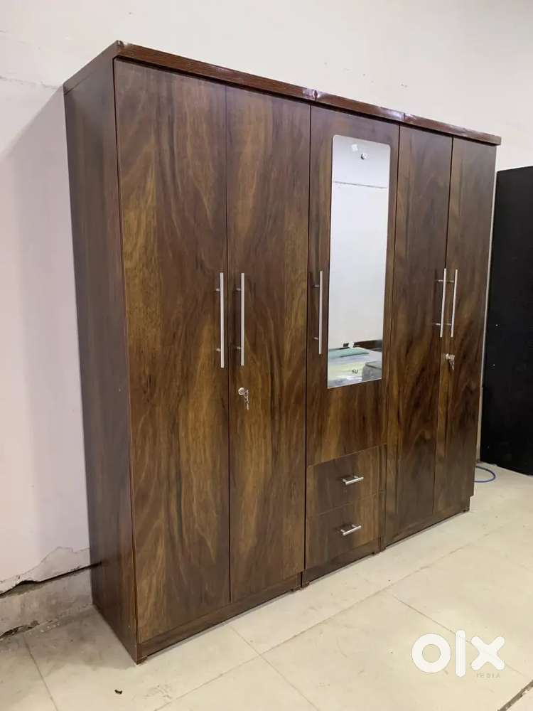 Brand New 5 Door Wardrobe – Free Transport Included
