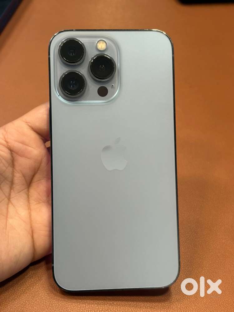 iPhone 13 PRO  256GB  SIERRA BLUE  100% CONDITION