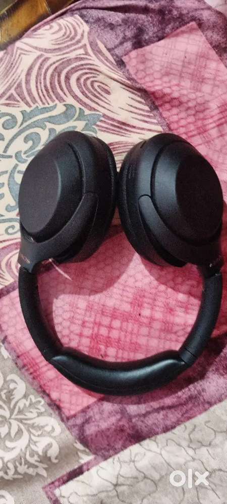 Sony headphones phone