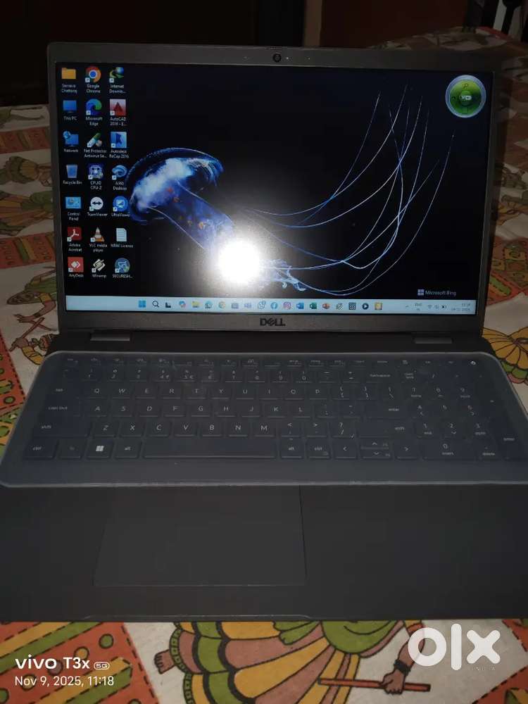 Dell i3 laptop in warranty