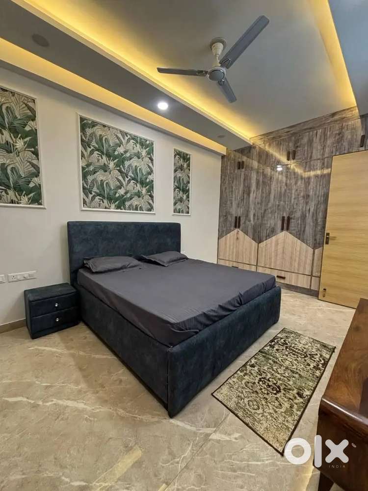 Furnished pg Near McKinsey& Gartner