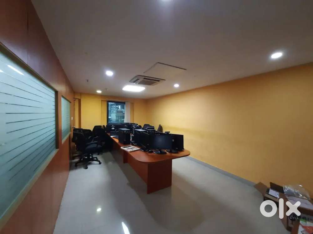 1500 sqft furnished office space for rent