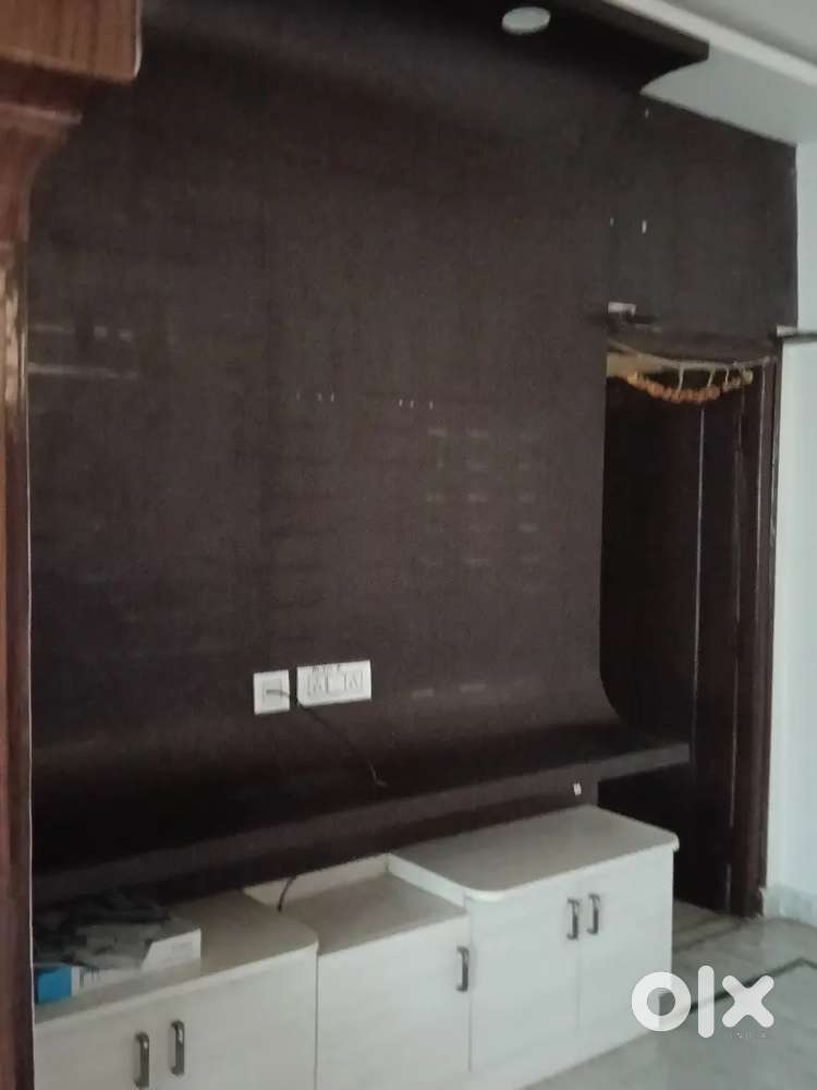 Female wanted as care taker with stay