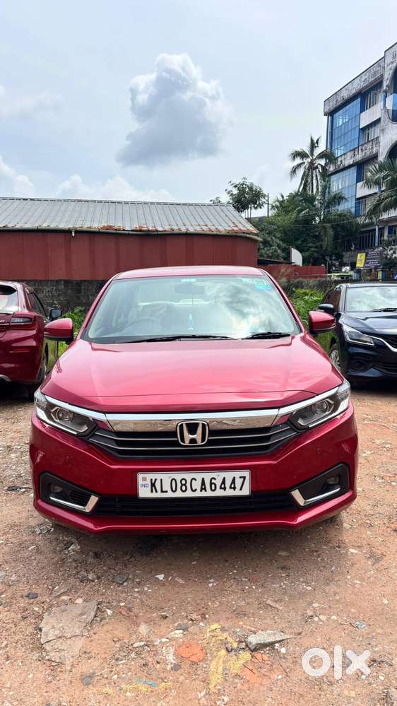 Honda Amaze 2023 Petrol 6000 Km Driven