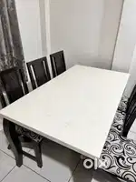6 Seater Dining table