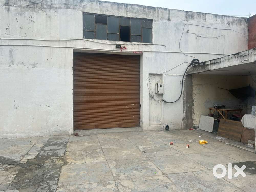 1700 sq feet godown for rent phase 1 Chandigarh