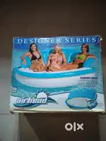 Flotting couch