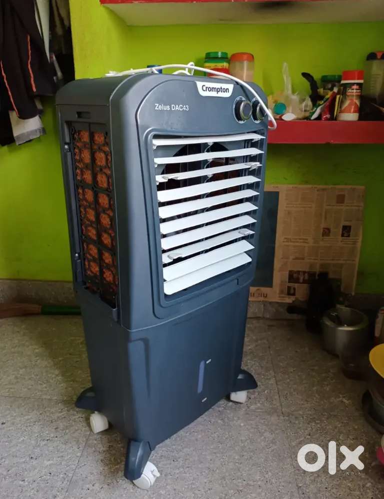 Only 3 Months Old Crompton Desert Cooler Zelus DAC43
