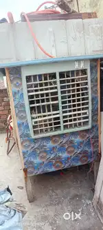 Wooden cooler
