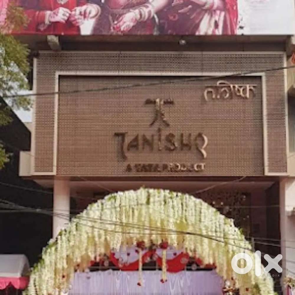 TANISHQ SHOWROOM VACANCİES AVAİLABLE APPLY NOW