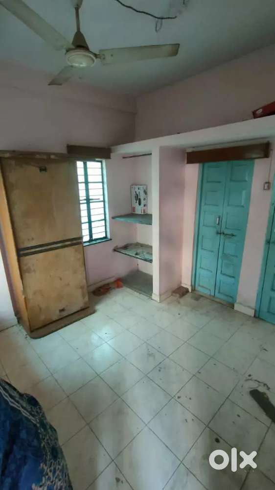 Urgently need of female for single room