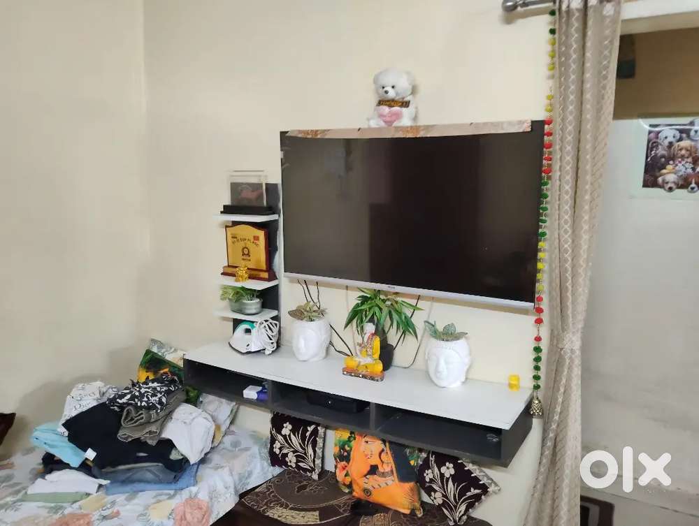 It is prime location behind HDFC BANK