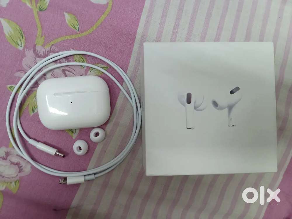 Airpods pro apple with cable and eartips