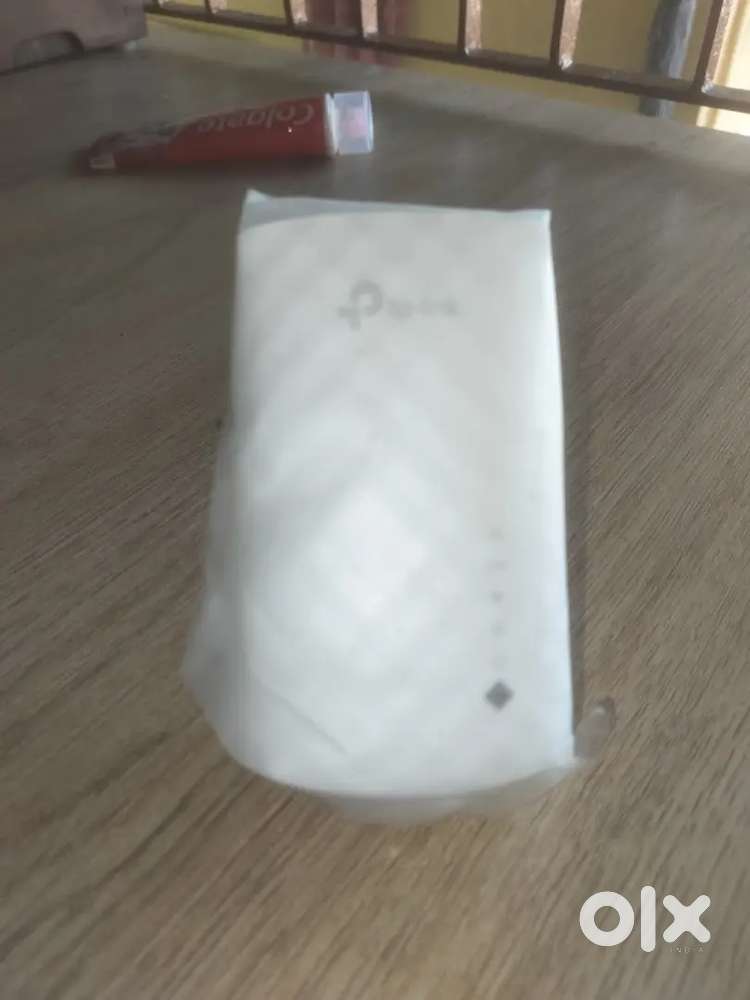 Tplink wifi extender brand new condition with warranty bill