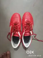 Football shoes size 5 (good conditions)