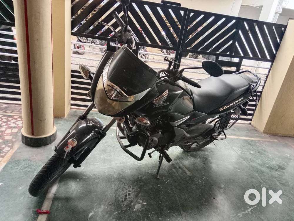 Honda unicorn byk,
