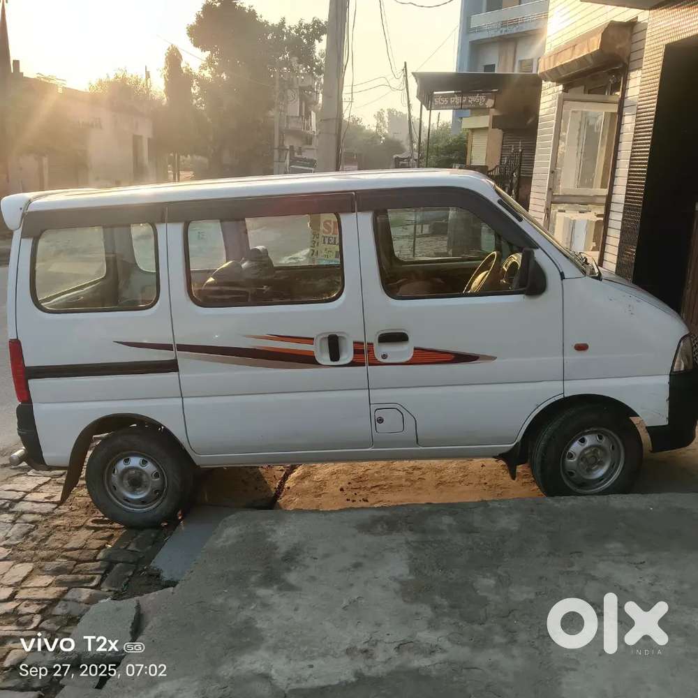 Maruti Suzuki Eeco 2021 CNG & Hybrids 110000 Km Driven