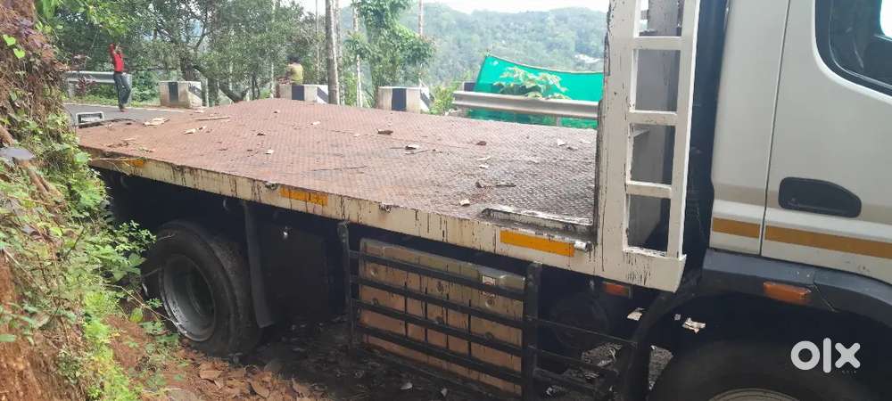 Bharat benz truck .Registration December 2022