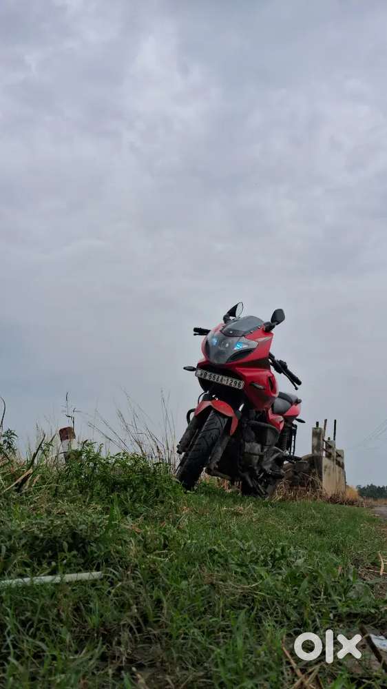 Palsar 220f bs4 model