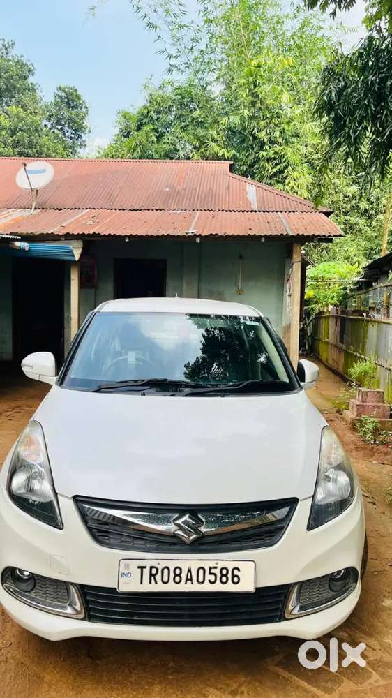Maruti Suzuki Dzire 2017 Petrol 52000 Km Driven