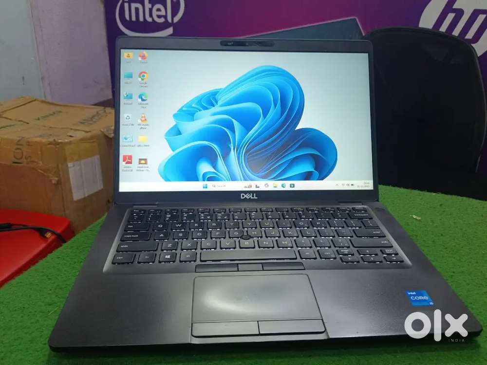 Dell Latitude 5400 i5 8th Gen 8gb RAM 256gb SSD 14 inches FHD Backlt