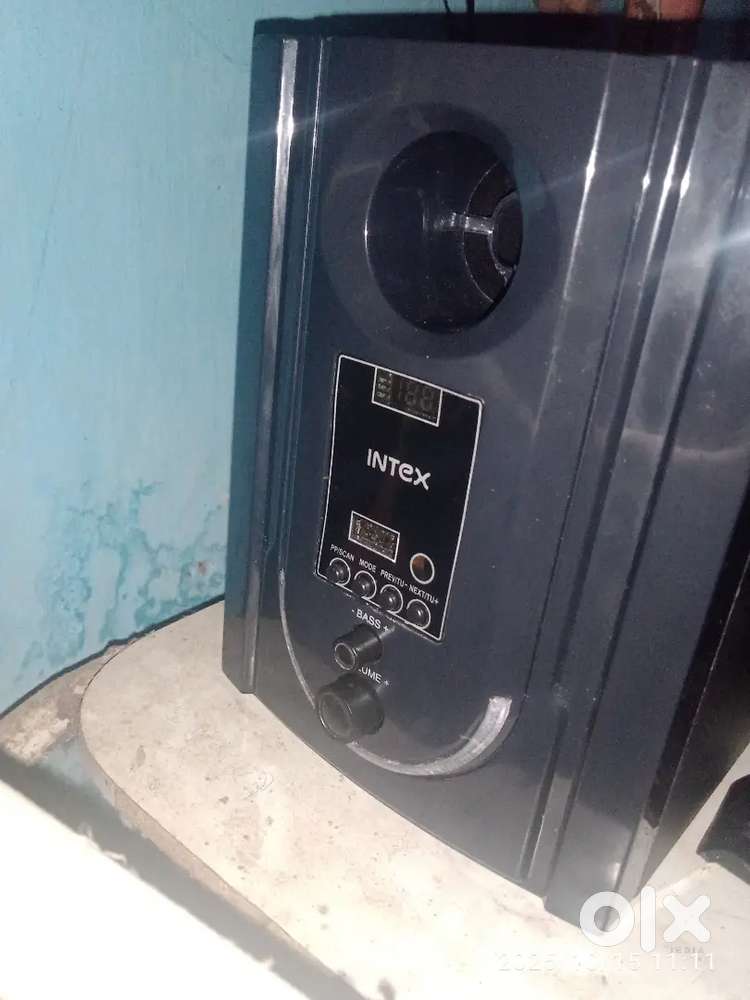 Intex Home Theater 4.1 groove 301