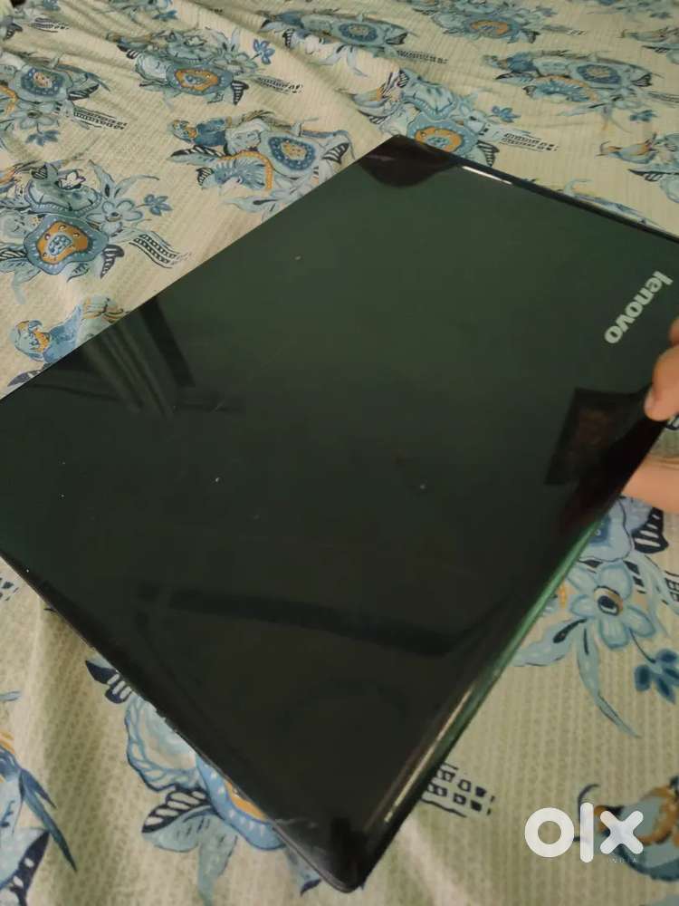 Lenovo storage 1tb window 8.1 with charger