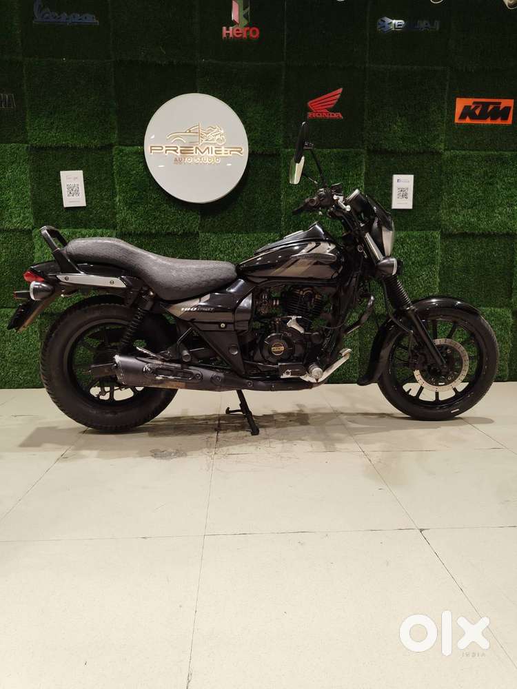 Bajaj  Avenger 180 Street 2018 Model