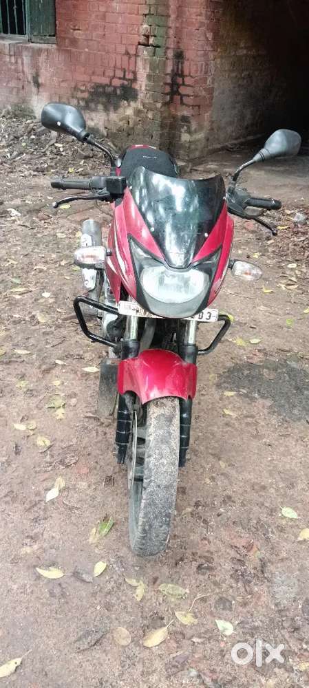 Pulsar 180