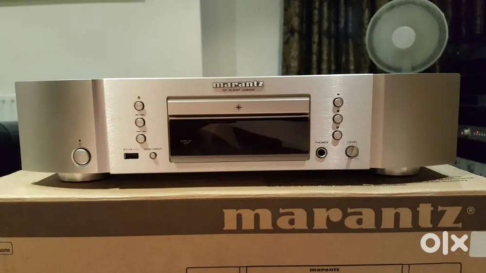 Marantz CD6005
Single-disc CD player/USB port for iPod/iPhone