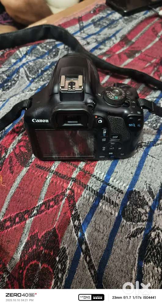 Canon EOS 1500D