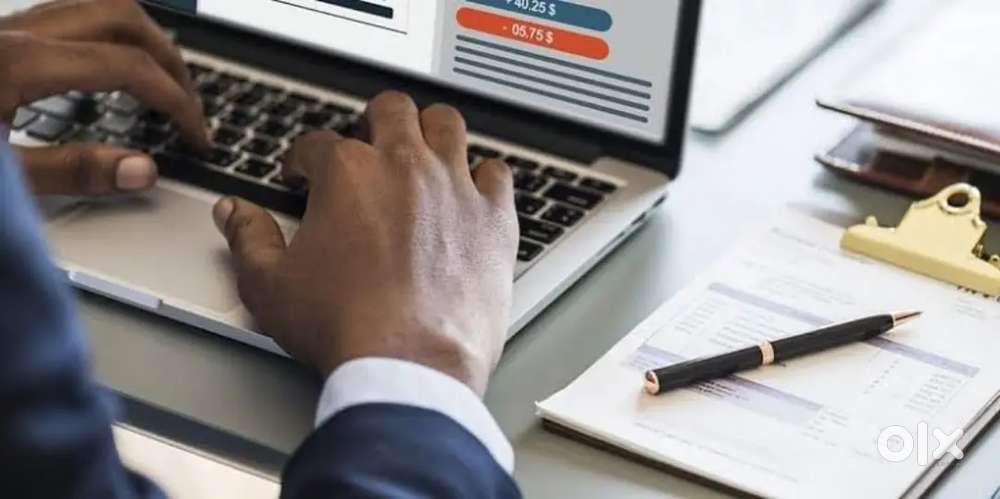 Need computer operator only girls can apply