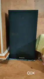 Speakers panasonic ( sbzt20 )  I also have Philips 2 pairs of speakers